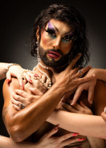Drag Show Frankfurt Kulturhaus Frankfurt Veranstaltungen Drag Show Frankfurt Ostend Katakombe Frankfurt Eventlocation Drag Show Frankfurt Tickets Queer Events Frankfurt Drag Performance Frankfurt dear diary